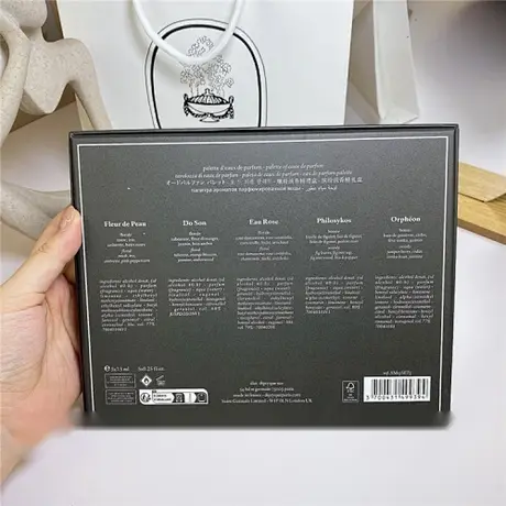 Diptyque Palette d'eaux de parfum Coffret 5 miniatures — photo 1
