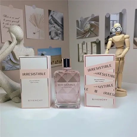 Givenchy Irresistible Very Floral — photo 2