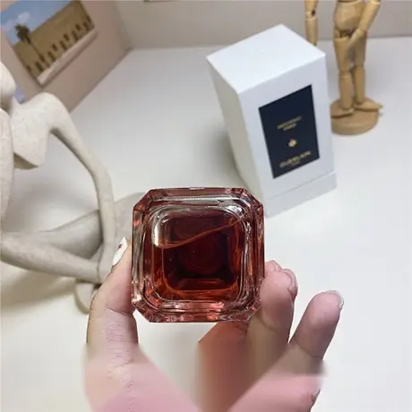 Guerlain Patchouli Paris — photo 4
