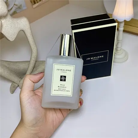 Jo Malone Wild Bluebell Body Mist — photo 5