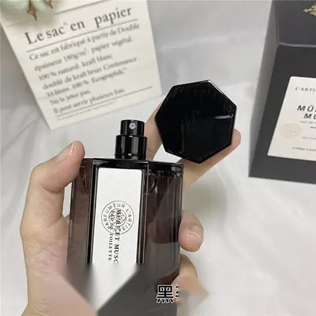 L'Artisan Parfumeur Mûre et Musc — photo 3