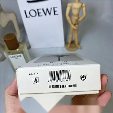 Loewe 001 Woman — photo 3