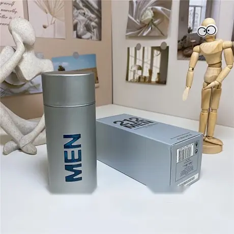 Carolina Herrera 212 Men — photo 1