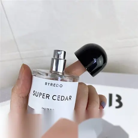 Byredo Super Cedar — photo 3