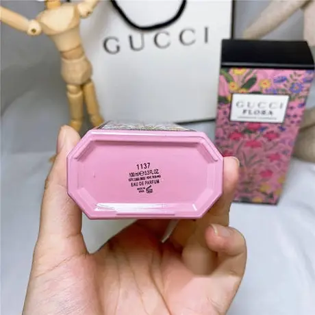 Gucci Flora Gorgeous Gardenia — photo 2