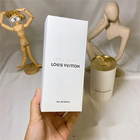 Louis Vuitton Spell ON You — photo 1