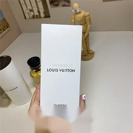 Louis Vuitton L'Immensité — photo 1