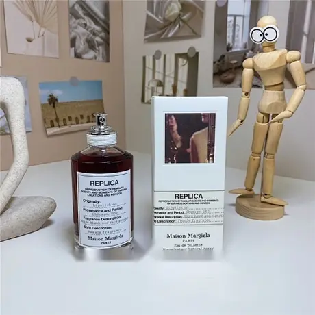 Maison Margiela Replica Lipstick On — photo 3