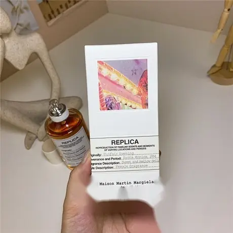 Maison Margiela Replica Funfair Evening — photo 3