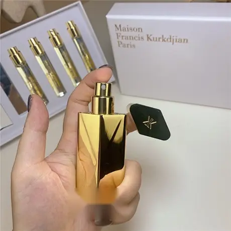 Maison Francis Kurkdjian Baccarat Rouge 540 — photo 4