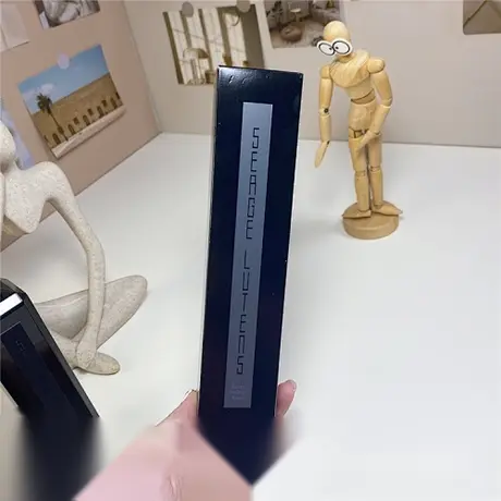 Serge Lutens Muscs Koublaï Khän — photo 3