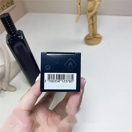 Serge Lutens Tubéreuse Criminelle — photo 1