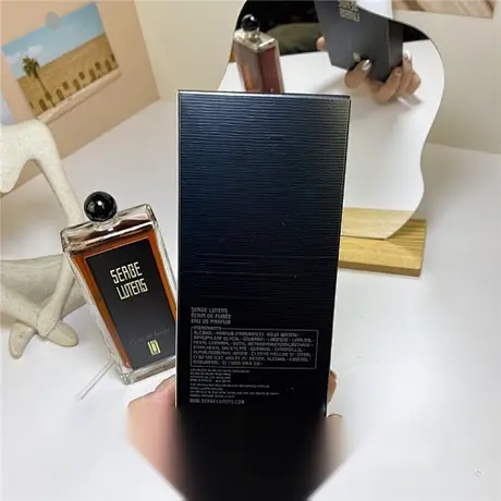 Serge Lutens Écrin De Fumée — photo 3
