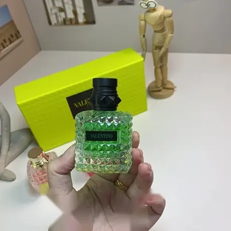 Valentino Coffret Donna Born in Roma — photo 3