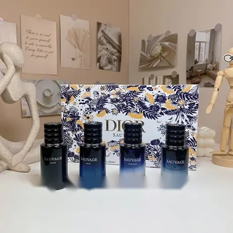 Dior Sauvage - coffret 4 flacons — photo 1