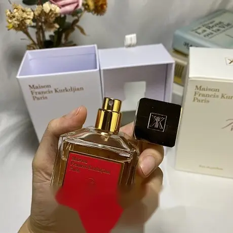 Maison Francis Kurkdjian Baccarat Rouge 540 — photo 4