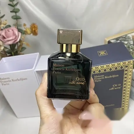 Maison Francis Kurkdjian Oud Satin Mood — photo 3