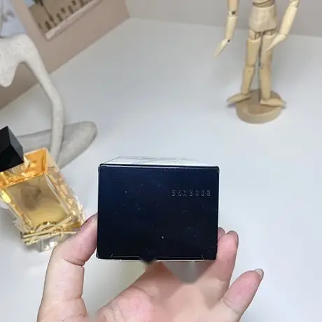 Yves Saint Laurent Libre — photo 1
