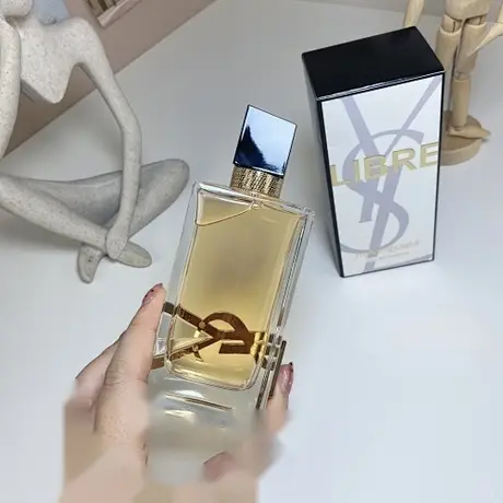 Yves Saint Laurent Libre — photo 4