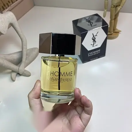 Yves Saint Laurent L'Homme — photo 6