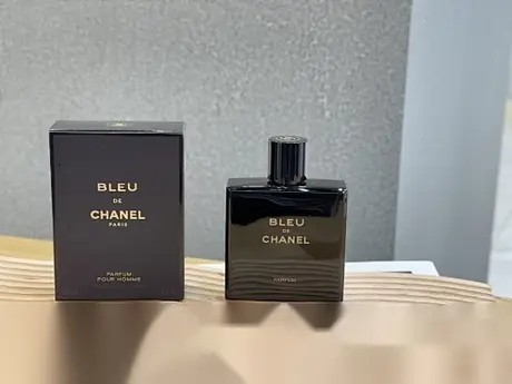 Chanel Bleu de Chanel Parfum — photo 1